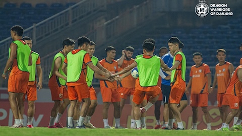 Trước vòng 19 V.League 2025/26: Nhóm cuối tìm đường thoát hiểm
